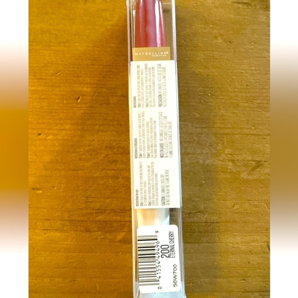Maybelline Super Stay 24 Color 2-Step Liquid Lipstick 200 Eternal Cherry - Picture 8 of 9